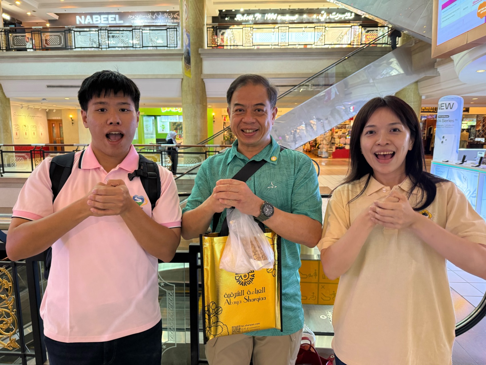 頂大理工科大學生楷育的汶萊愛與和平之旅 共創太極門親訪團走訪