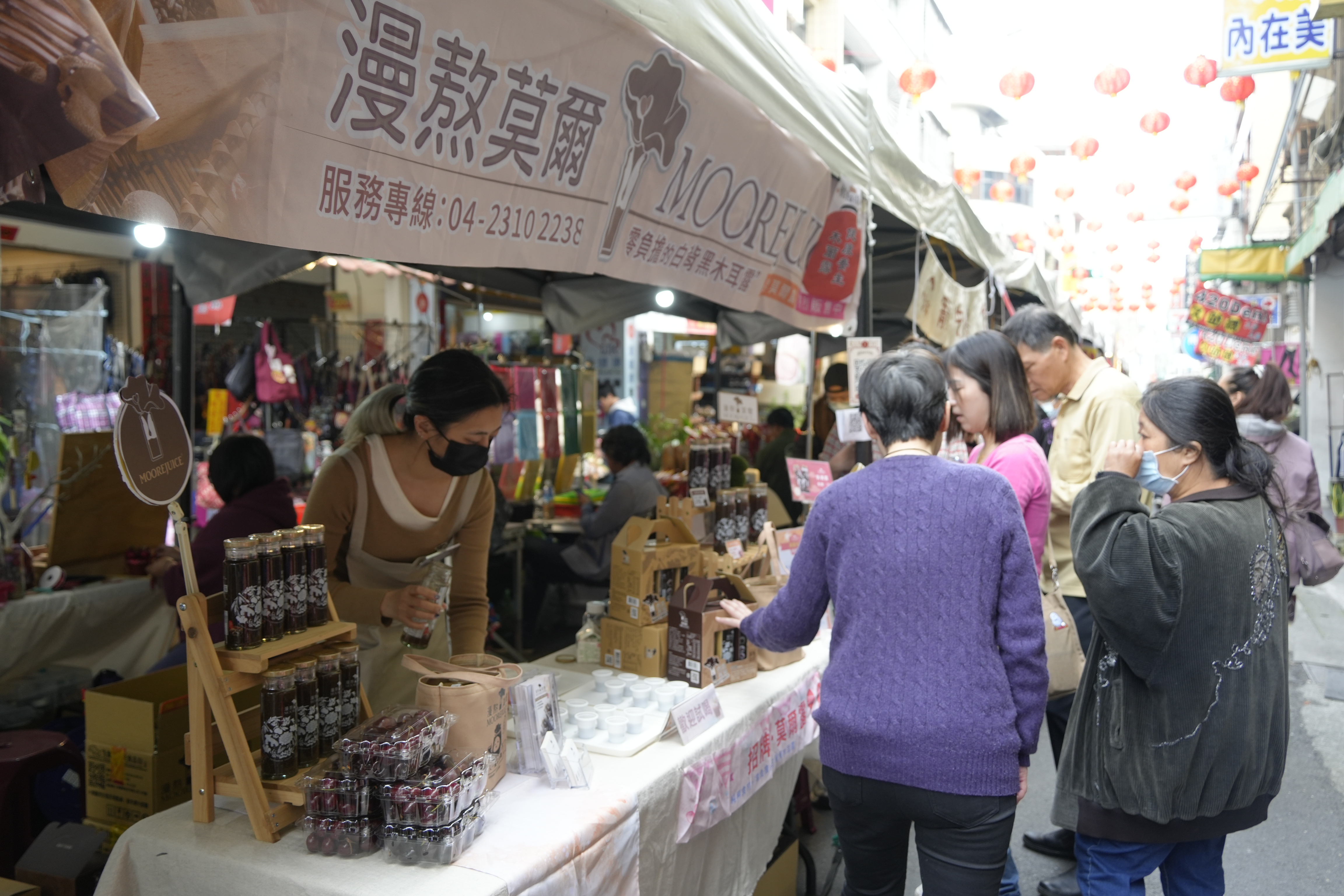 南投市舊城年貨大街開幕　300元消費抽...