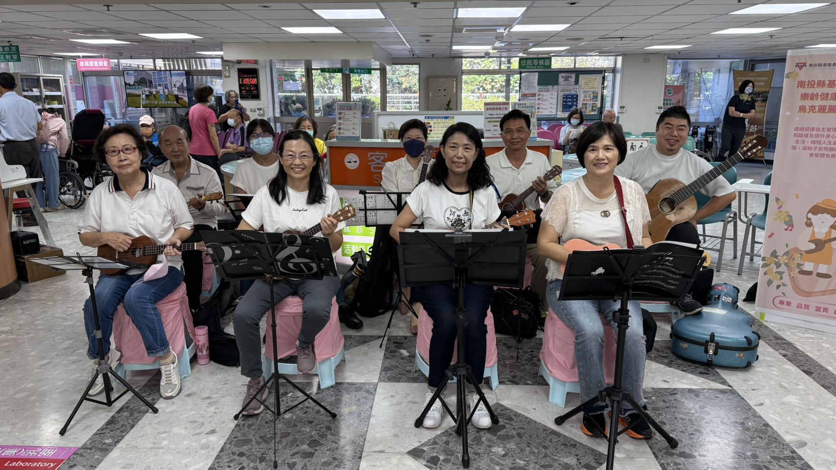 投醫攜手南投YMCA舉辦樂活人生藝術展...